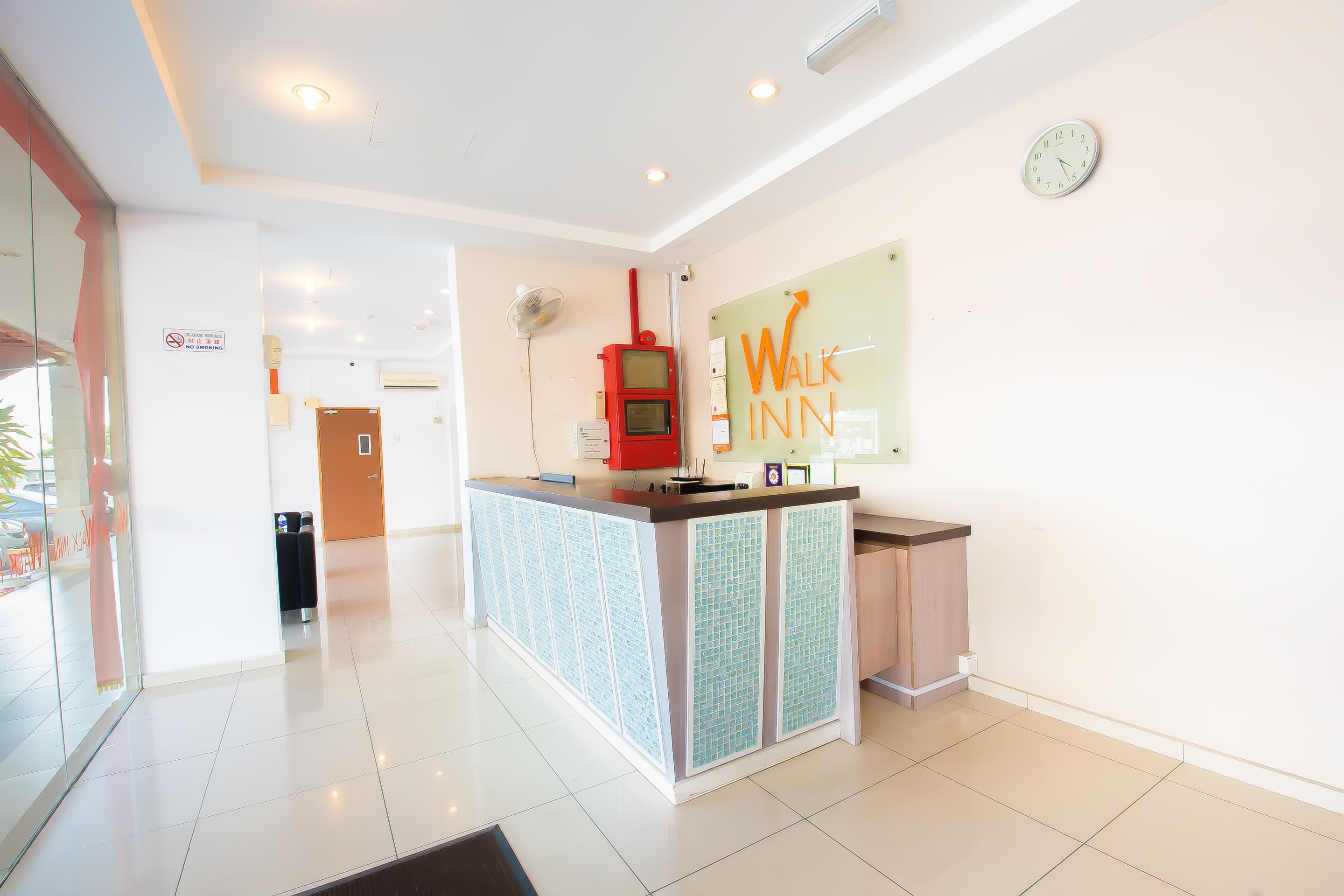 Oyo 582 Hotel Walk Inn Kampong Pasir Puteh  Zewnętrze zdjęcie